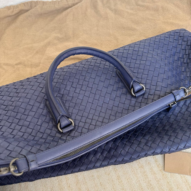 Bottega Veneta Maxi Convertible Tote Navy Leather 50cm