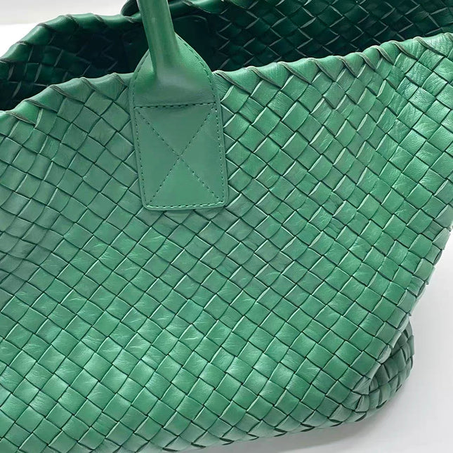 Bottega Veneta Cabat Tote Green Intreccio Leather 40cm