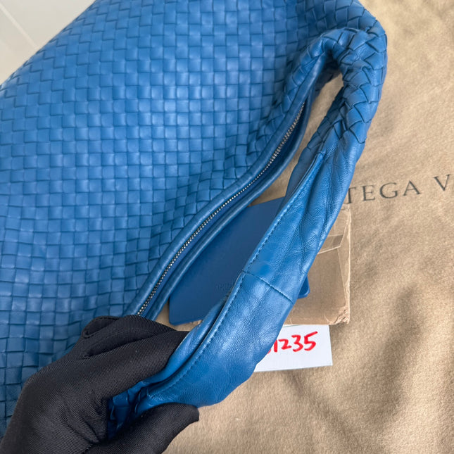 Sold Bottega Veneta Veneta Hobo Medium Blue Intrecciato Leather Bag 47cm