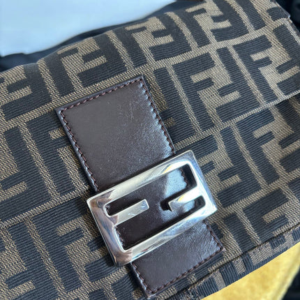Fendi Baguette Classic Zucca Print Fendi Monogram