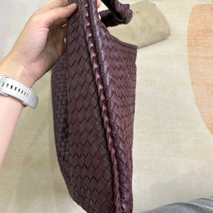 Bottega Veneta Veneta Hobo Burgundy Wine Intreciatto Leather Bag Large 48cm