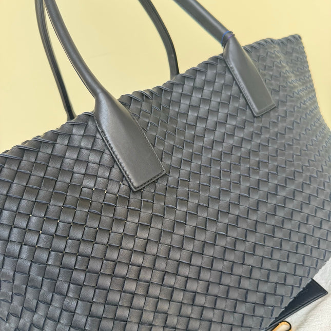 Bottega Veneta Reissued Cabat Intreccio Leather Tote Bag Navy 40cm