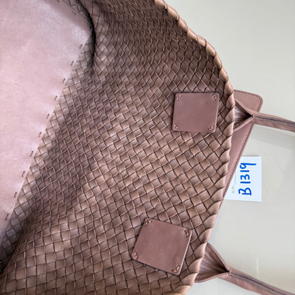 Sold Bottega Veneta Cabat Large Intreccio Leather Tote Bag Pink 42cm