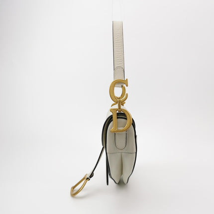 Dior Saddle Medium 2021 White Grained Leather Handbag