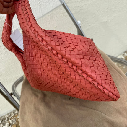 Sold Bottega Veneta Veneta Hobo Medium Coral Intrecciato Leather Bag 47cm