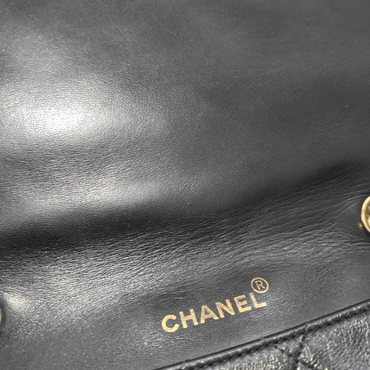 Chanel Diana CC Flap Bag Medium Vintage Black Lambskin Leather with 24k Gold HW, 1991-1994