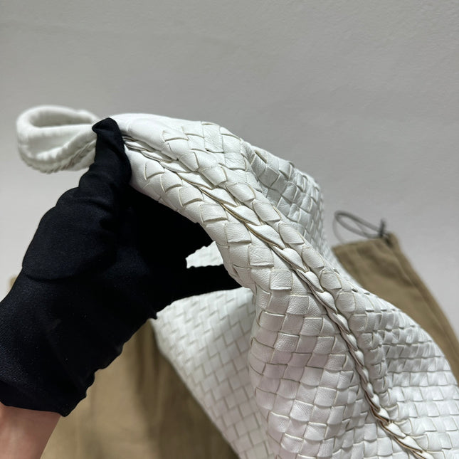 Sold Bottega Veneta Hobo Bag Large Leather Chalk White 51cm