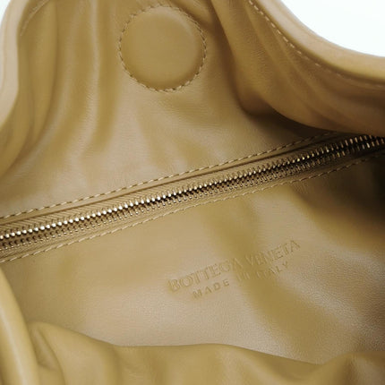 Bottega Veneta Hop Hobo Medium Leather Beige 46cm
