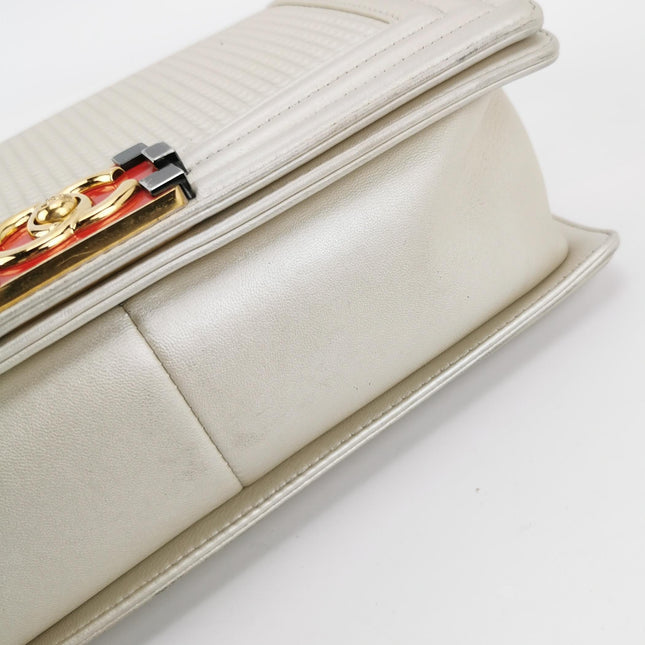 Chanel Le Boy Medium White Pearlescent Waffle Lambskin Leather Red Lock 2013-2014