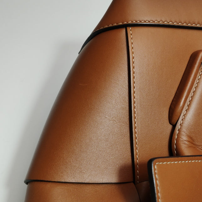 Bottega Veneta Arco Tote Bag Medium Tan Brown Leather 33