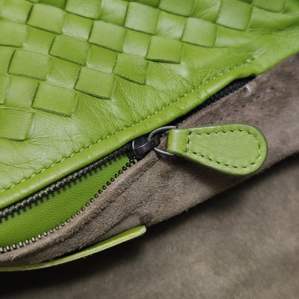 Bottega Veneta Garda Avocado Green Intrecciato Nappa Leather Large 33cm