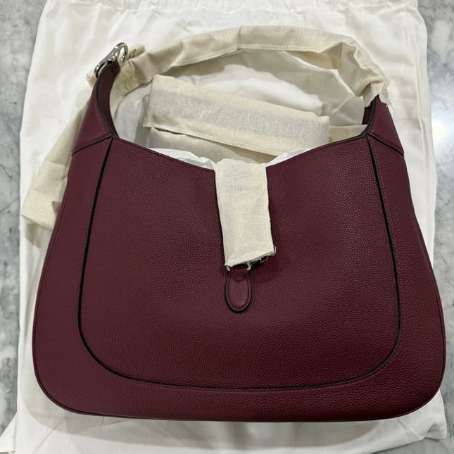 Gucci Jackie 1961 Burgundy Large Pebbled Leather Shoulder Bag with Strap