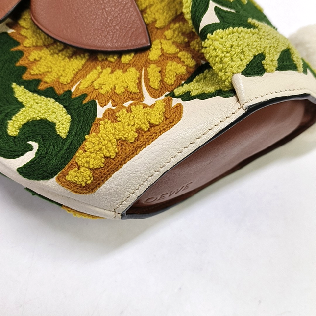 Loewe x William De Morgan Bunny Rabbit Floral Embroidered Brown Yellow Multicolor Crossbody Bag