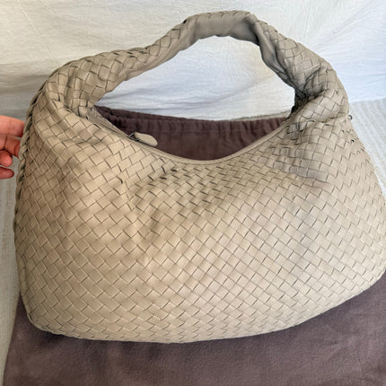 Bottega Veneta Veneta Hobo Grey Intreciatto Leather Bag Medium