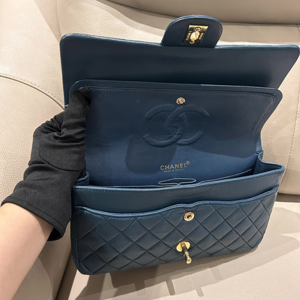 Chanel Classic Flap Medium Vintage Navy Lambskin Leather 24k Gold Hardware