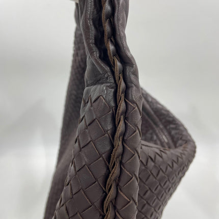 Bottega Veneta Veneta Hobo Maxi Dark Brown Lambskin Leather 52cm