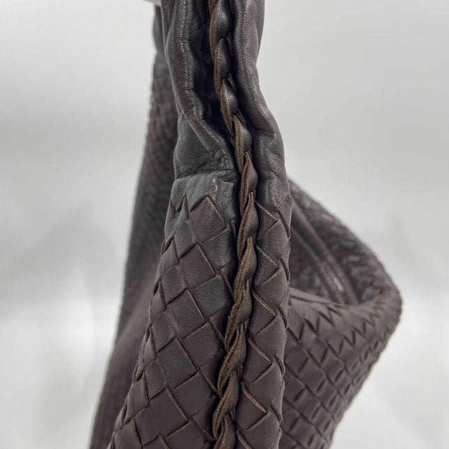 Bottega Veneta Veneta Hobo Maxi Dark Brown Lambskin Leather 52cm