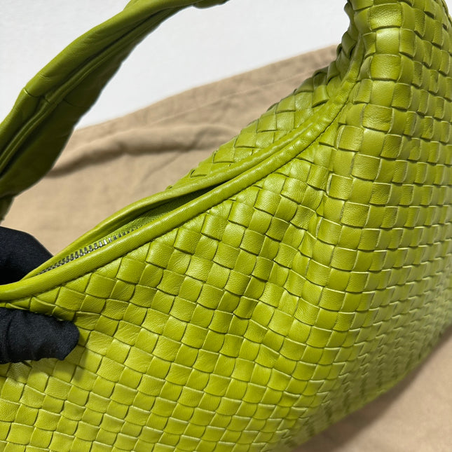 Sold Bottega Veneta Hobo Bag Large Leather Mela Green 47cm