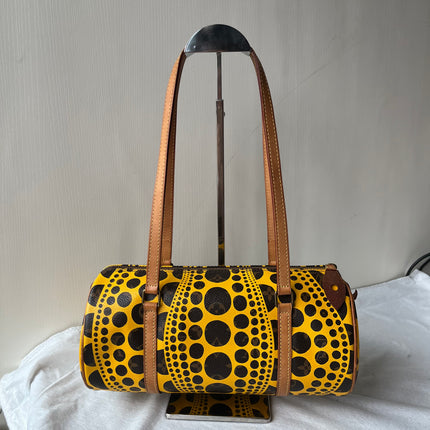 Sac à main Louis Vuitton x Kusama Papillon 28 à pois jaunes