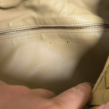 Bottega Veneta Jodie Maxi Lambskin Leather Beige Oats 70cm