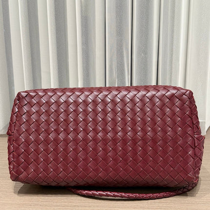 Bottega Veneta Andiamo Large Burgundy Handbag