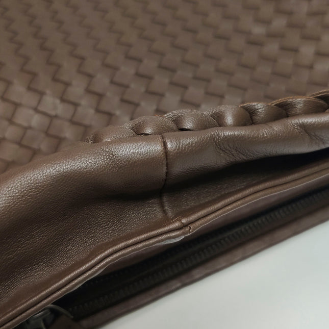 Bottega Veneta Veneta Hobo Maxi Dark Brown Lambskin Leather 53cm