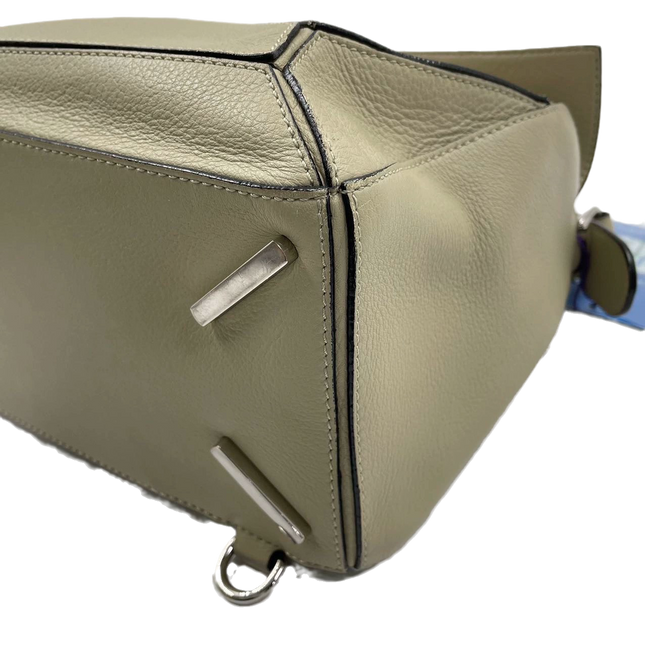 Sold Loewe Puzzle Crossbody Bag Medium Beige Leather