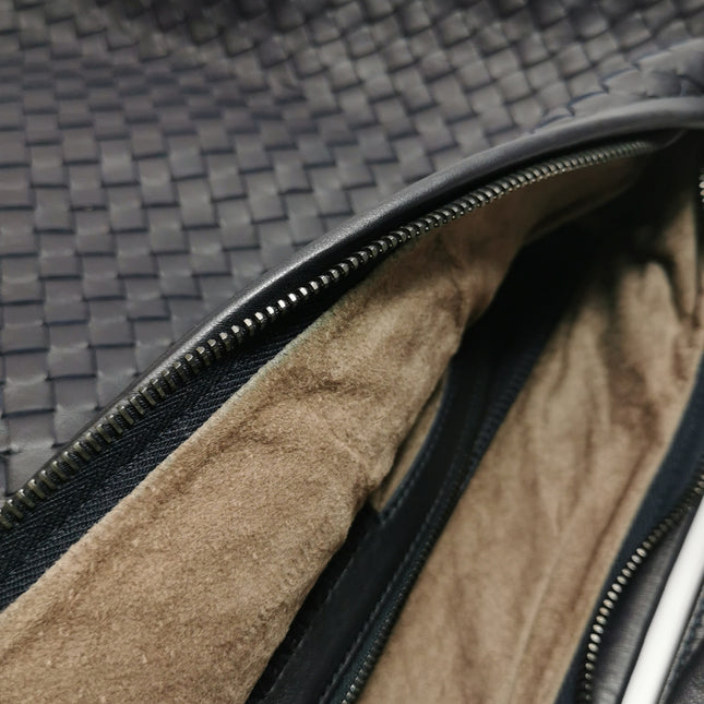 Bottega Veneta Hobo Maxi Midnight Navy Black leather 50cm