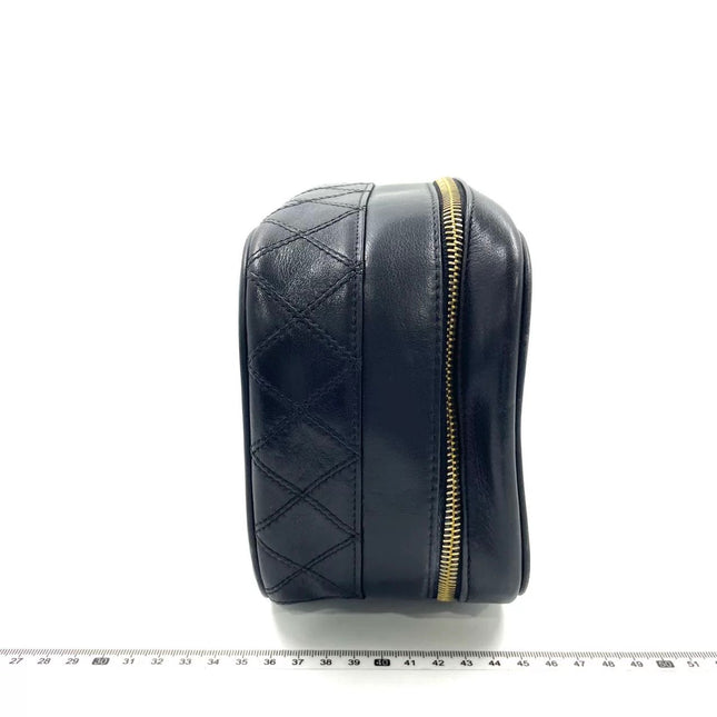 Chanel Vanity Case 1991-1994 Calfksin Leather Black Zip Opening Makeup Bag