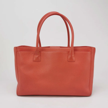 Chanel Cerf Executive Medium Coral Pink Leather Handbag with Strap 35cm