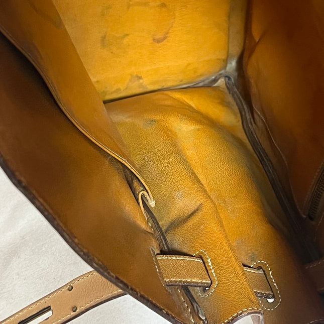 Hermes Kelly 32 Retourne 1976 Gold Box Leather Gold Hardware