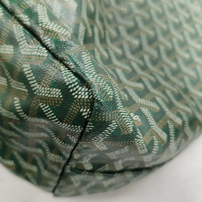 Sold Goyard Saint Louis Tote 2015 PM Medium Green