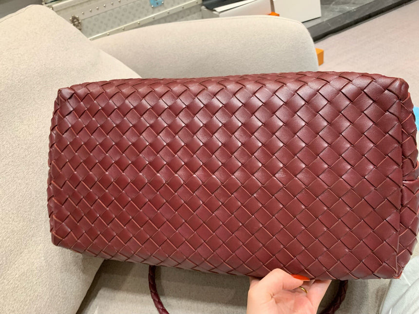 Bottega Veneta Andiamo Large Burgundy Handbag