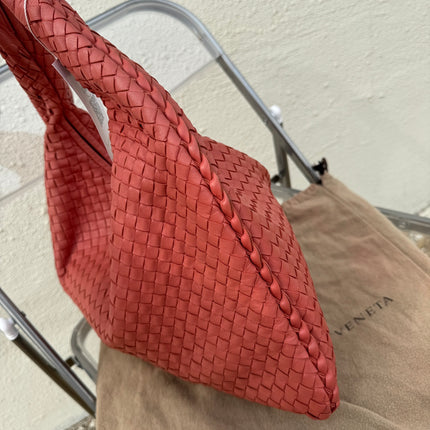 Sold Bottega Veneta Veneta Hobo Medium Coral Intrecciato Leather Bag 47cm