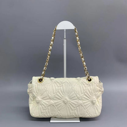 Chanel Paris-Venice Ca D’Oro Flap Bag Seashell 3D Embroidered Flap Bag 2009 Large Off White