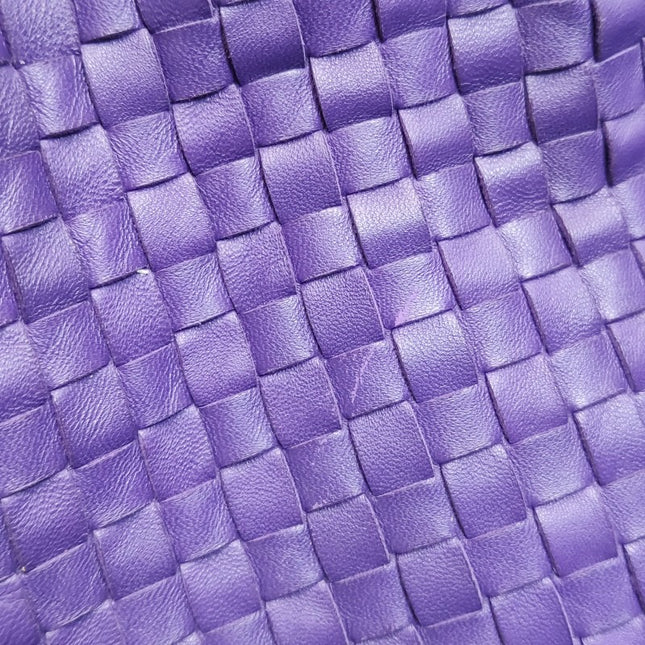 Sold Bottega Veneta Veneta Hobo Medium Purple Intrecciato Leather Bag