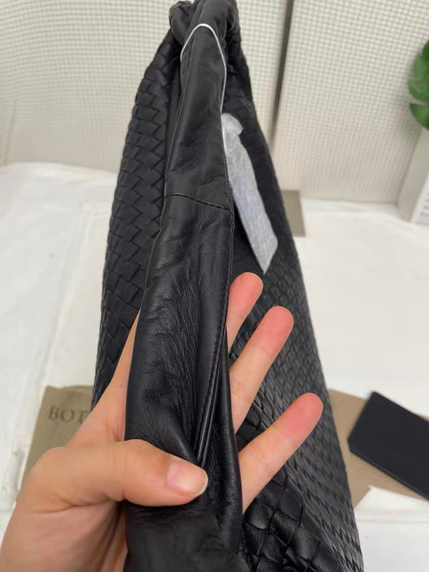 Bottega Veneta Hobo Maxi Midnight Navy Black leather 50cm