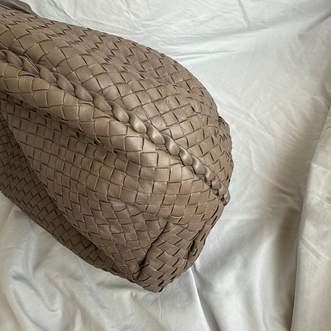 Bottega Veneta Belly Hobo Intreccio Leather Grey Large 50cm