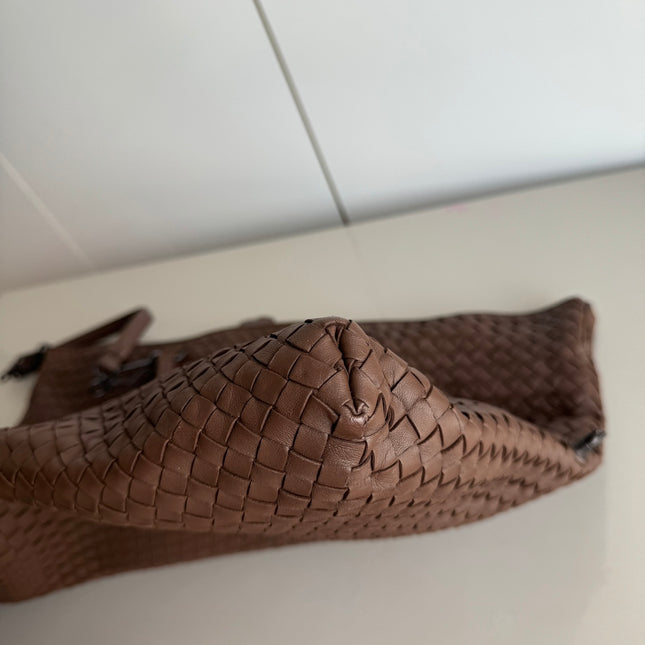 Bottega Veneta Maxi Convertible Tote Bag Hobo Chocolate Brown Leather Two-way Carry 50cm