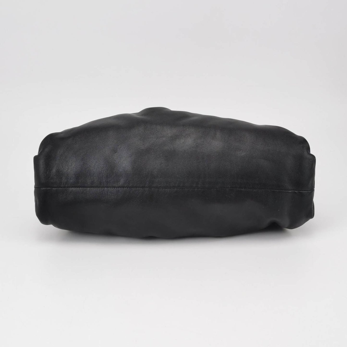 Bottega Veneta Pouch Large Black Calfskin Leather