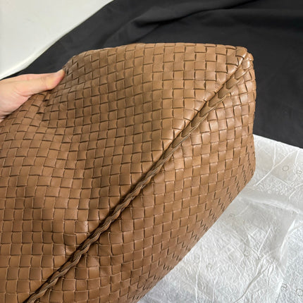 Bottega Veneta Hobo Maxi Milk Chocolate Brown leather 50cm