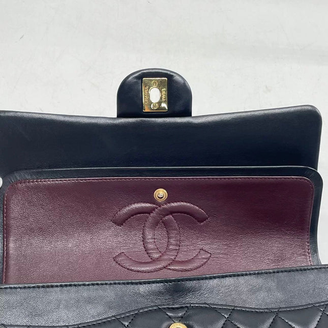 Chanel Classic Flap Medium 2015 Black Lambskin Leather Gold Hardware