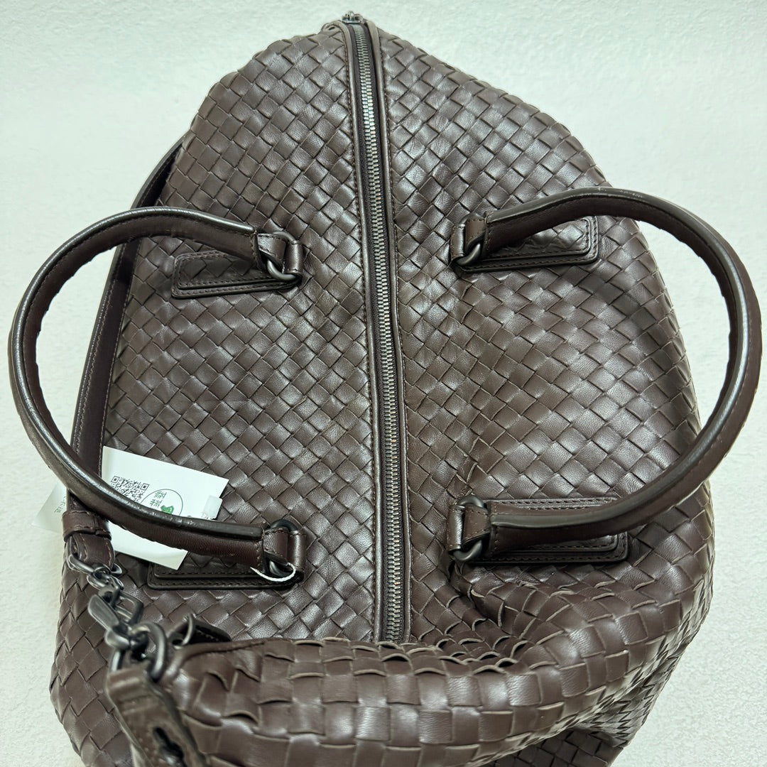 Sold Bottega Veneta Maxi Convertible Tote Bag Hobo Milk Chocolate Brown Leather Two-way Carry 50cm