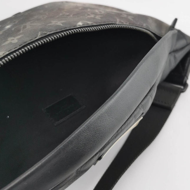 Sold Louis Vuitton Bumbag 2019 Monogram Galaxy Discovery Black