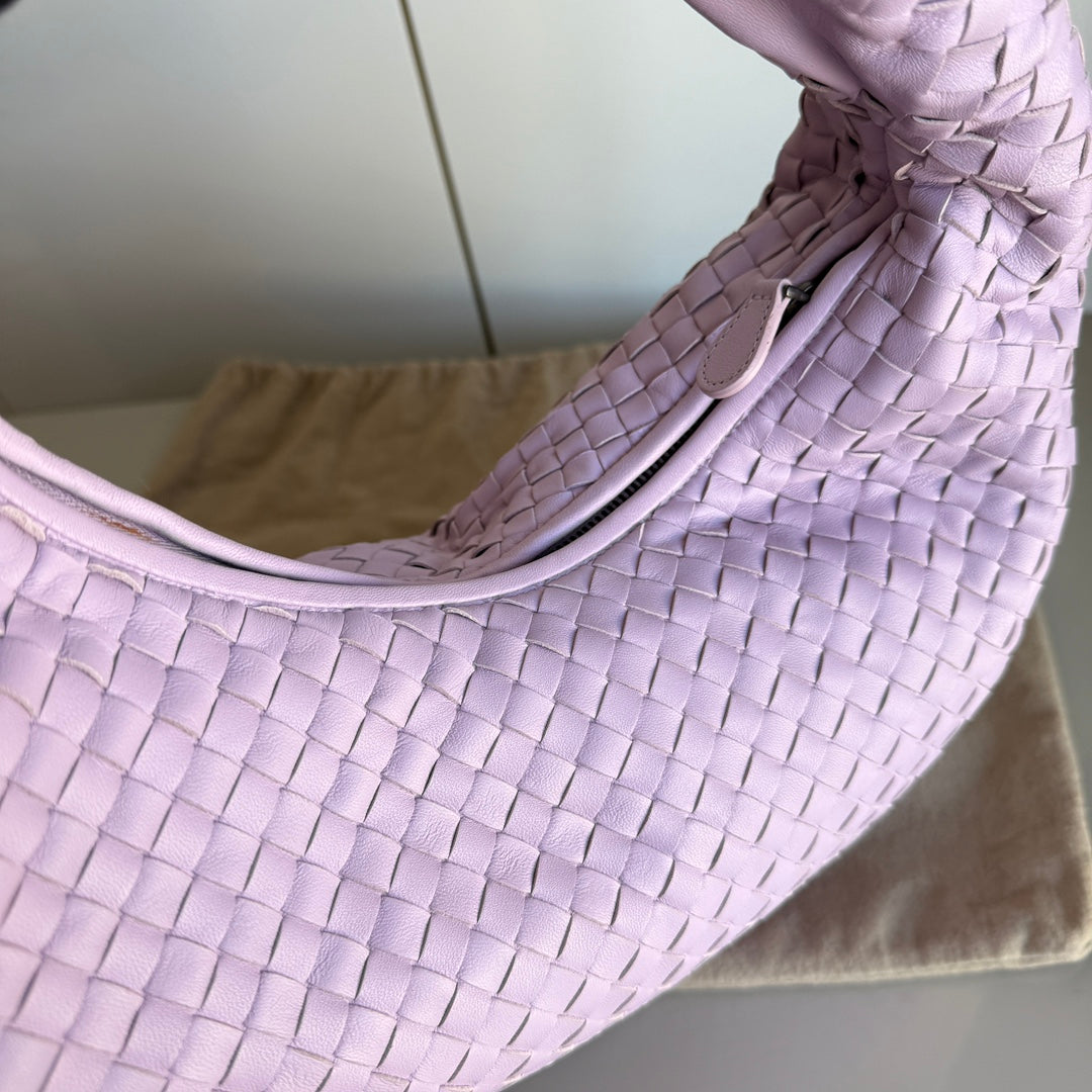 Bottega Veneta Veneta Hobo Medium Baby Lilac Purple Intrecciato Leather Bag 41cm