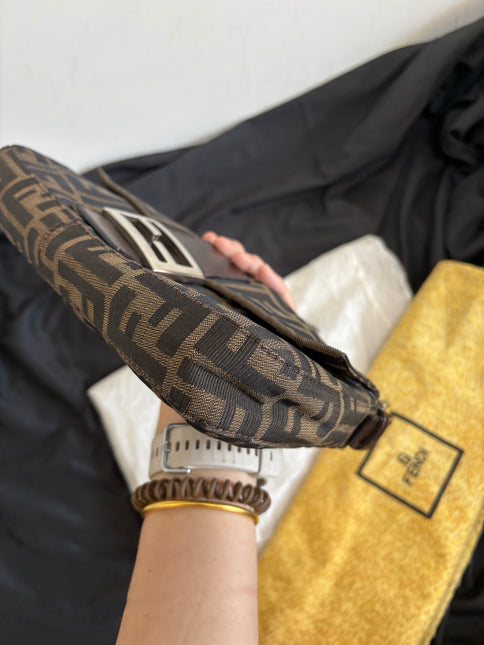 Fendi Baguette Classic Zucca Print Fendi Monogram