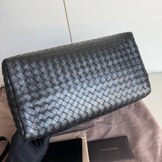 Bottega Veneta Roma Handbag Intrecciato Nappa Leather Black Small 30cm