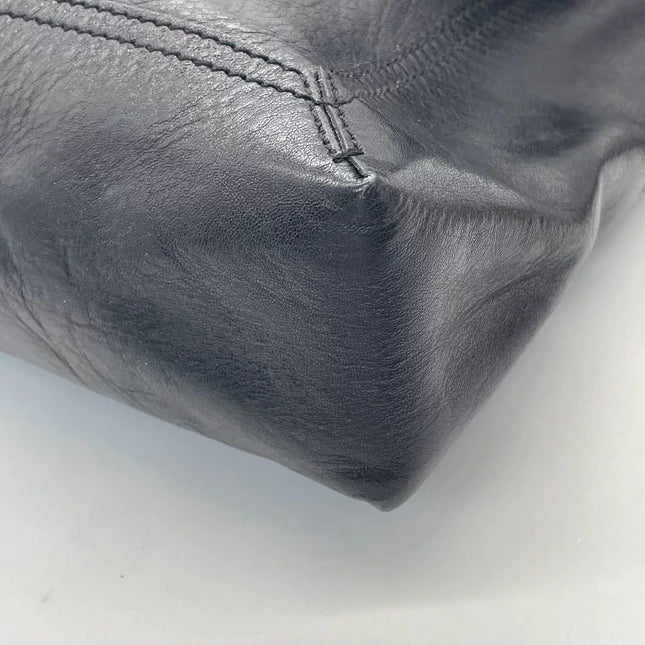 FENDI Baguette Large Black Calfskin Leather Shoulder Bag