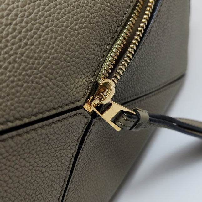 Loewe Puzzle Small Artichoke Green Calfskin leather Crossbody bag