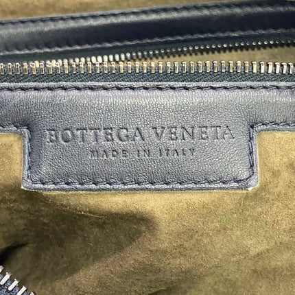 Bottega Veneta Veneta Hobo Maxi Black Leather 52-54cm